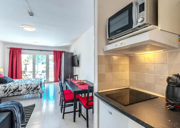 Casa Atlantis Playa Roca קוסטה טגוויסה